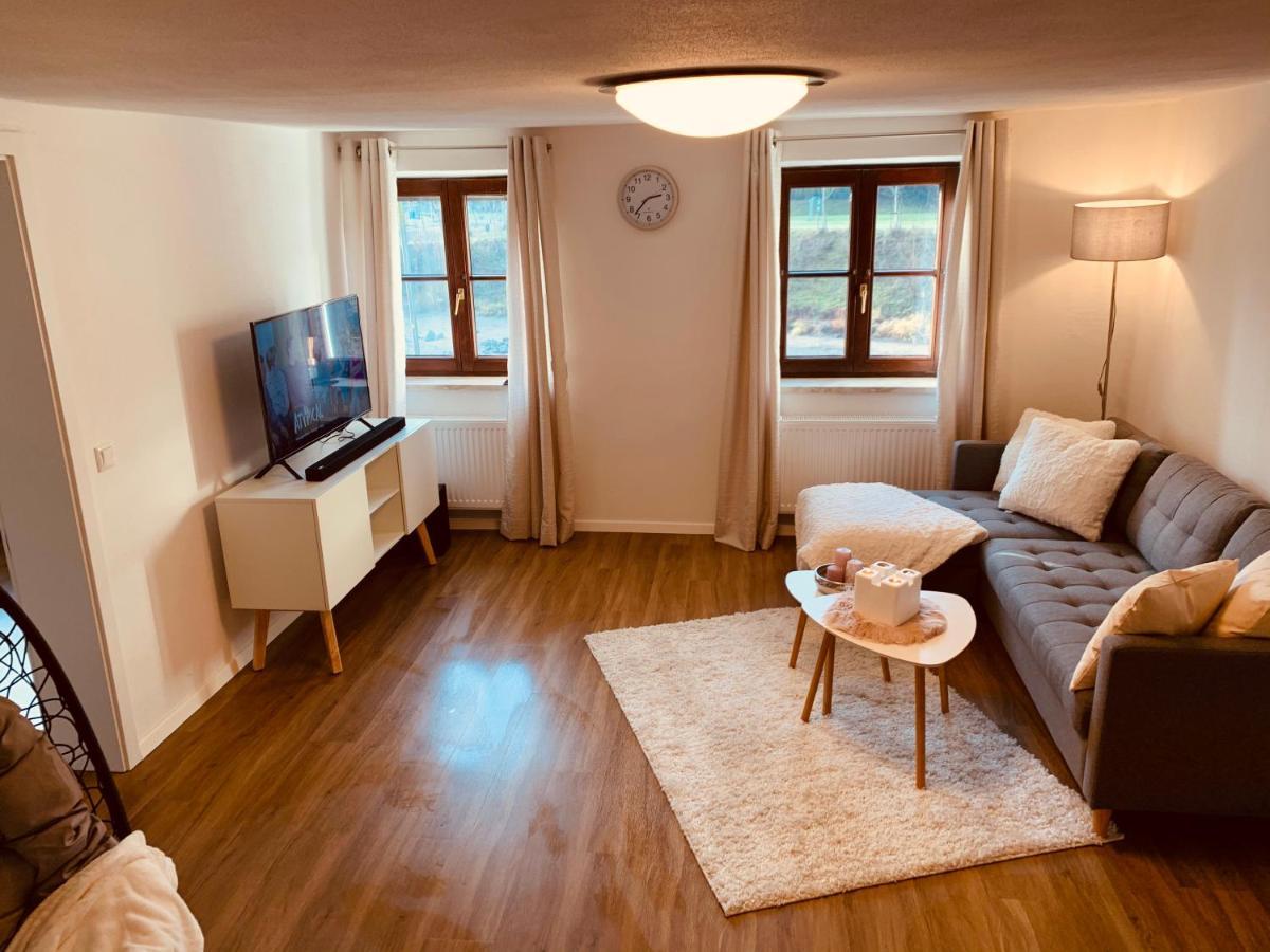 Felix Living 2, Cozy & Modern & Netflix Wohnung Mit Blick Ins Gruene Пассау Екстер'єр фото